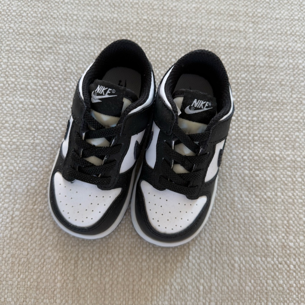 NIKE PANDA toddler